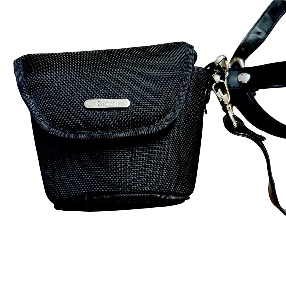 Canon Black Nylon Camera Case with‎ Adjustable Shoulder Strap